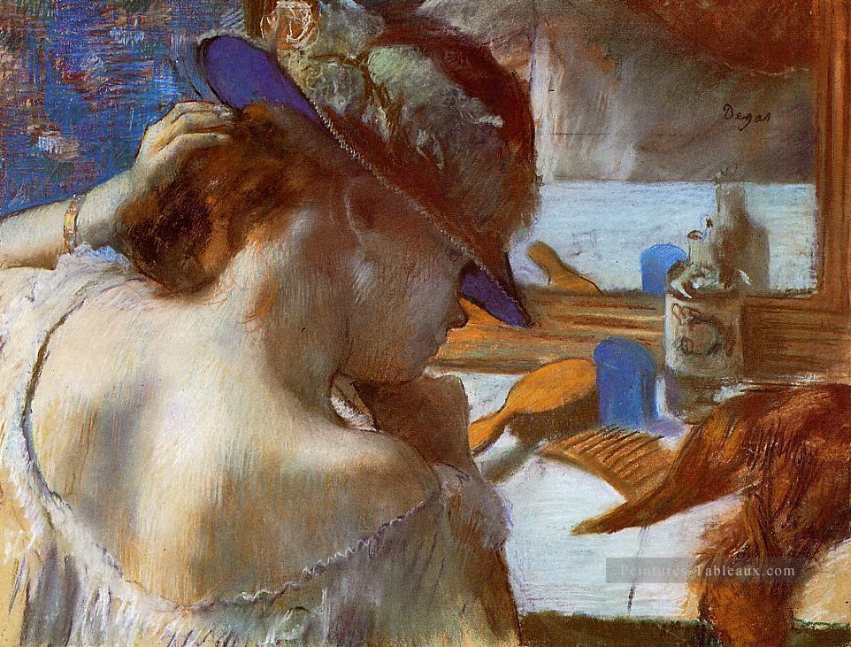 Au miroir Impressionnisme danseuse de ballet Edgar Degas Peintures à l'huile